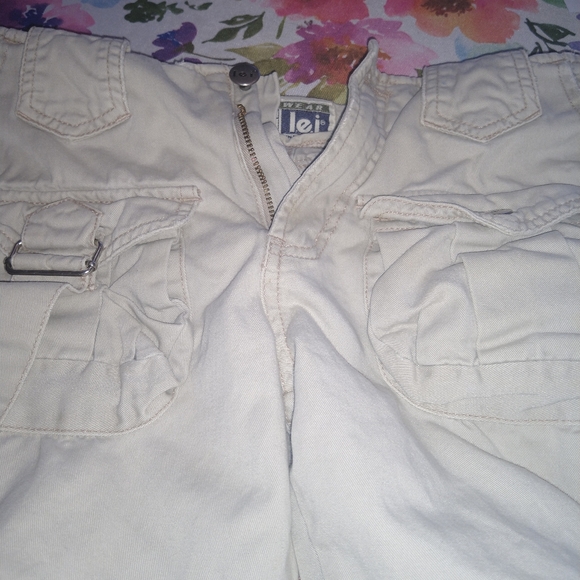 Lei Workware 5 star quality - Picture 1 of 3